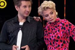 Oceniali nagich uczestników. Przed ekranami były tysiące widzów. Wiadomo, ile dokładnie