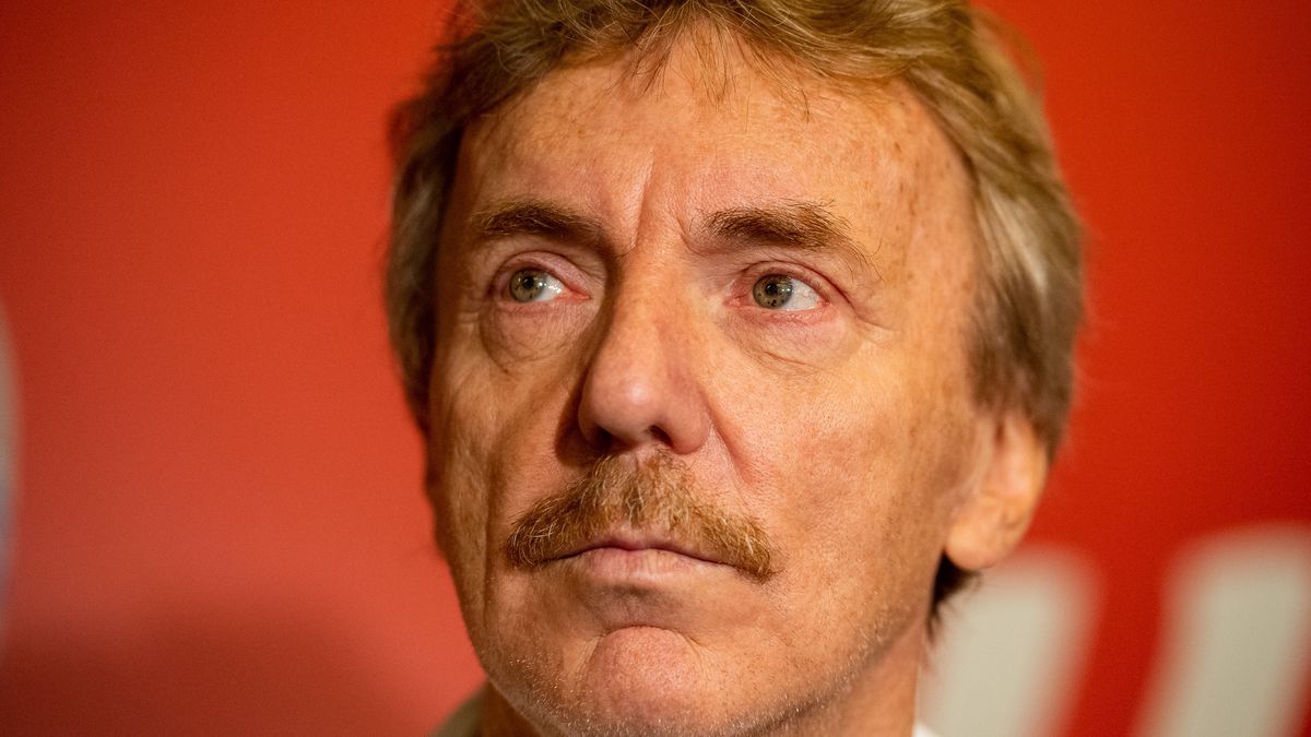 GDANSK, POLAND - JUNE 13: (BILD ZEITUNG OUT) Head of the Polish Football Association Zbigniew Boniek gives an the interview during the Poland Training Session - UEFA Euro 2020 at PGE Arena on June 13, 2021 in Gdansk, Poland. (Photo by Mateusz Slodkowski/DeFodi Images via Getty Images)