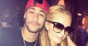 Paris Hilton imprezuje na Ibizie z Neymarem! To nie jedyny znany piłkarz, z którym zrobiła sobie zdjęcie