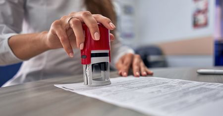Subwencje z PFR. Dla kogo umorzenie? "Dziś wydamy pierwszych 4 tysiące decyzji"
