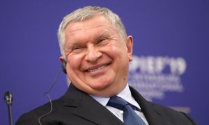 Chiny jedynym supermocarstwem przemysłowym. Szef Rosnieftu rozkłada czerwony dywan