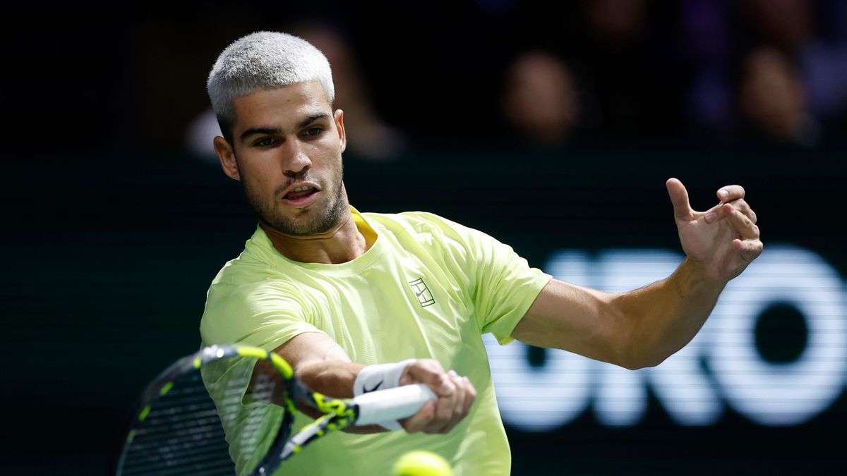 PAP/EPA / Yoan Valat / Na zdjęciu: Carlos Alcaraz