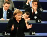 Merkel: Nigdy nie poprę pozwów przeciwko Polsce