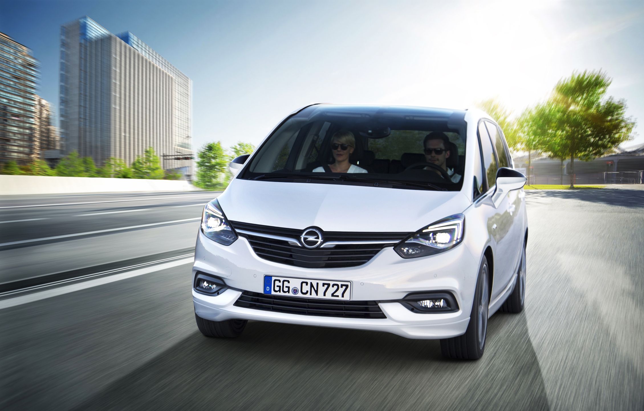 Opel Zafira 1