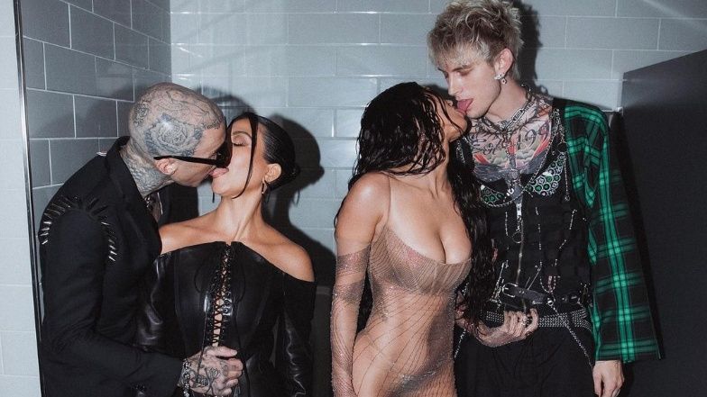 Kourtney Kardashian i Megan Fox całują ukochanych w toalecie