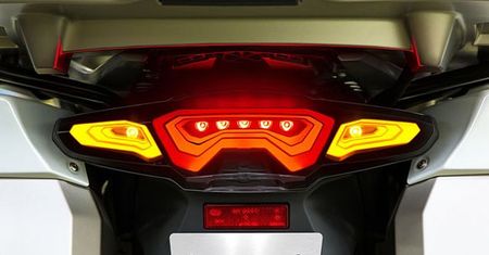 Technologia OLED w motocyklach BMW