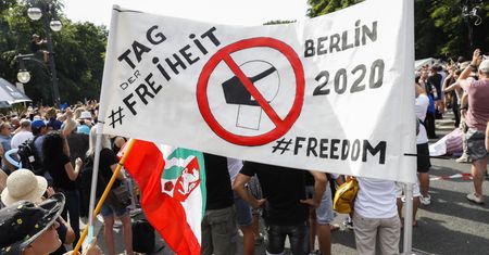 Niemiecka prasa o protestach w Berlinie: "Demonstranci zadbali o to, aby druga fala się zbliżyła"