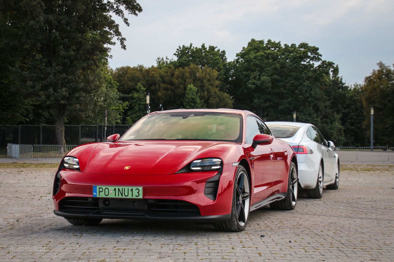 Test: Porsche Taycan 4S - jedno auto na trzy miejsca hipotetycznego garażu