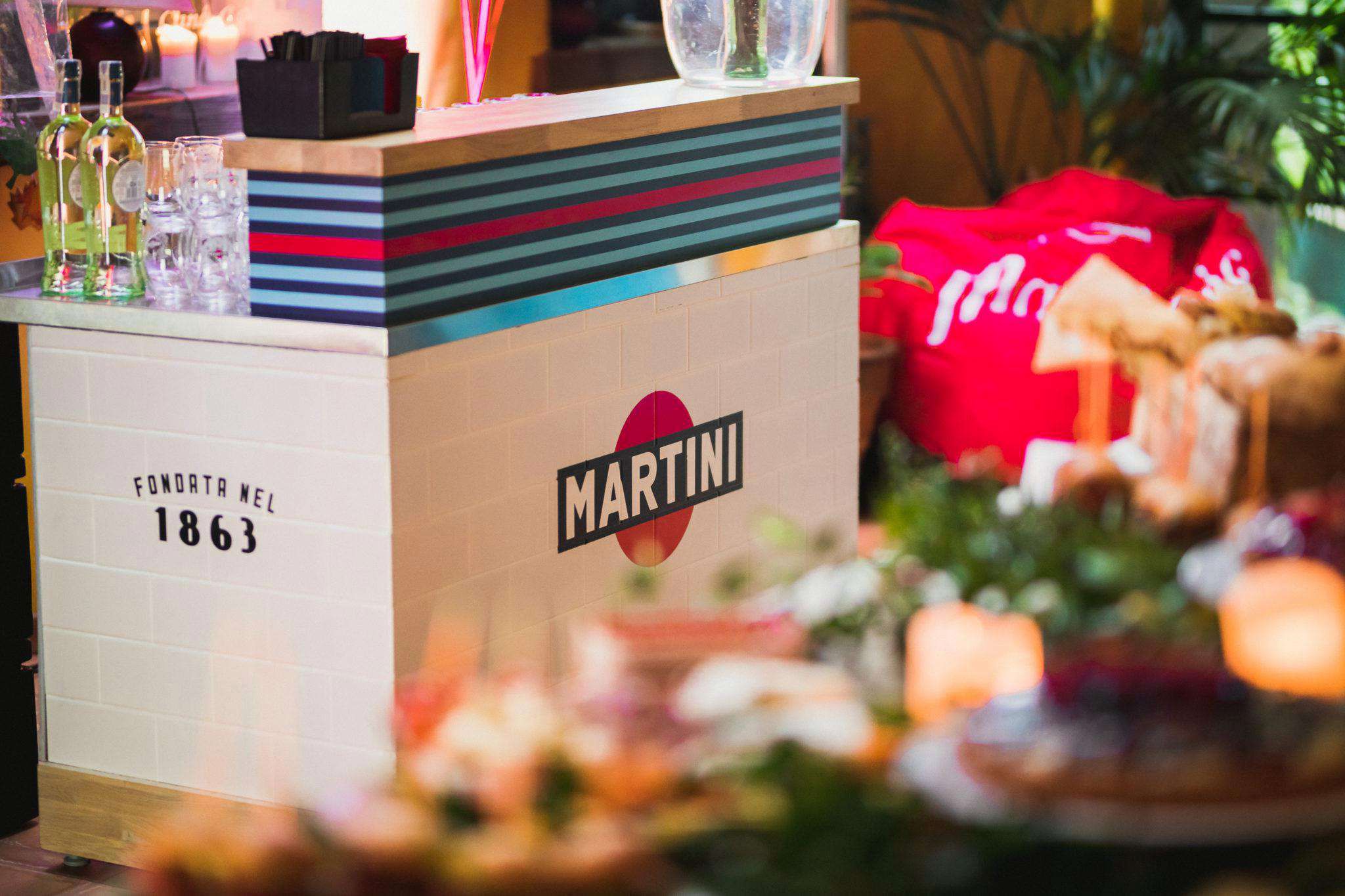 Domówka z Martini u Lary Gessler w domu w Łomiankach