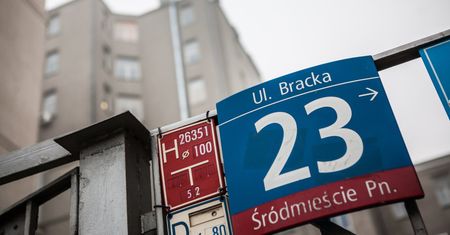 Łamie Konstytucję, a i tak nie chroni pokrzywdzonych. Fatalne recenzje projektu ustawy o Komisji Weryfikacyjnej