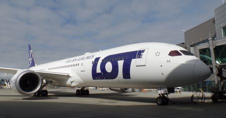 Nowy Dreamliner LOT-u już w kraju. Ma pomóc zdobyć kolejne rynki