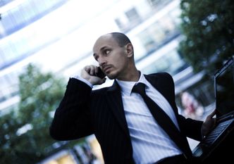 Mariaże banków z telekomami. Rewolucja za 10 złotych?