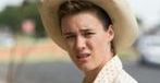 Mackenzie Davis zapoluje na androidy