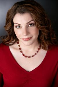 Stephenie Meyer: Wpadłam na pomysł "Intruza" podczas jazdy przez pustynię