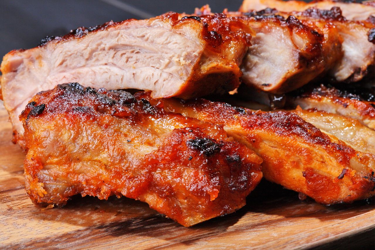 Żeberka wieprzowe – wartość odżywcza i kalorie