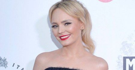 Agnieszka Jastrzębska poprowadziła imprezę Martini. Postawiła na elegancką czerń i złote dodatki