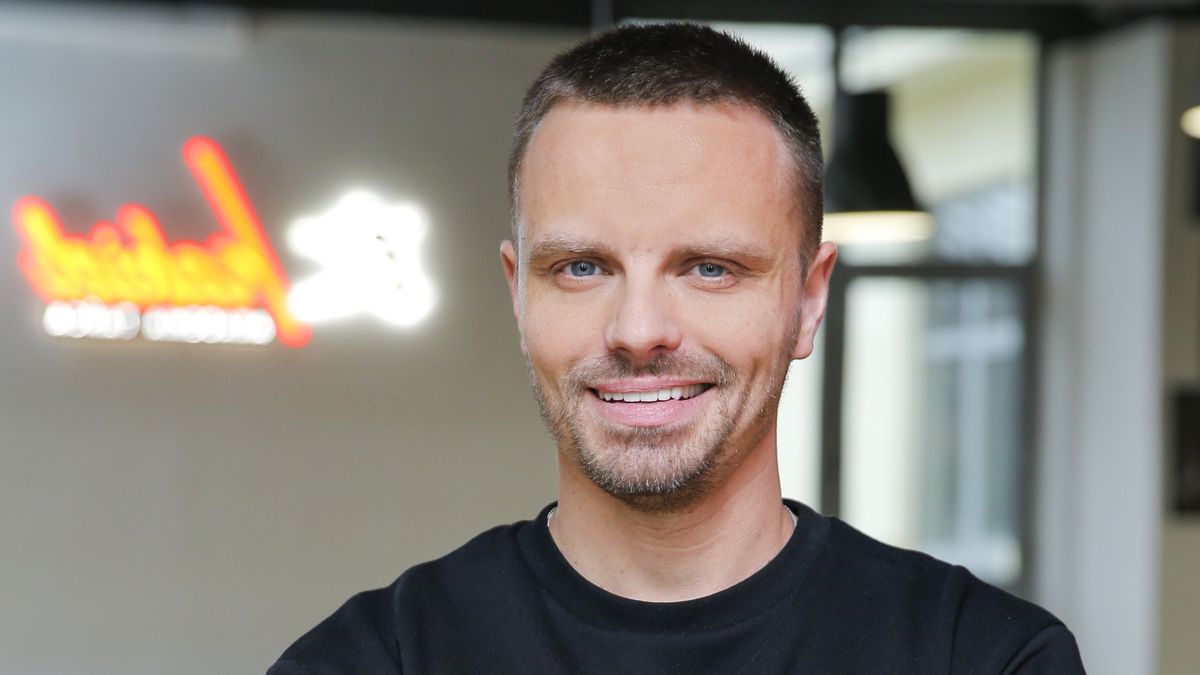 Marcin Hakiel opublikował film na którym tańczy z nową partnerką.