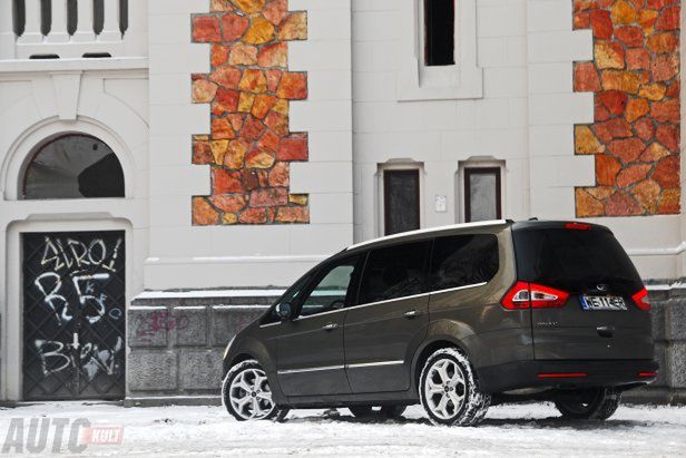 Ford Galaxy 2,0 TDCI Titanium - rodzinny, czyli... [test autokult.pl]