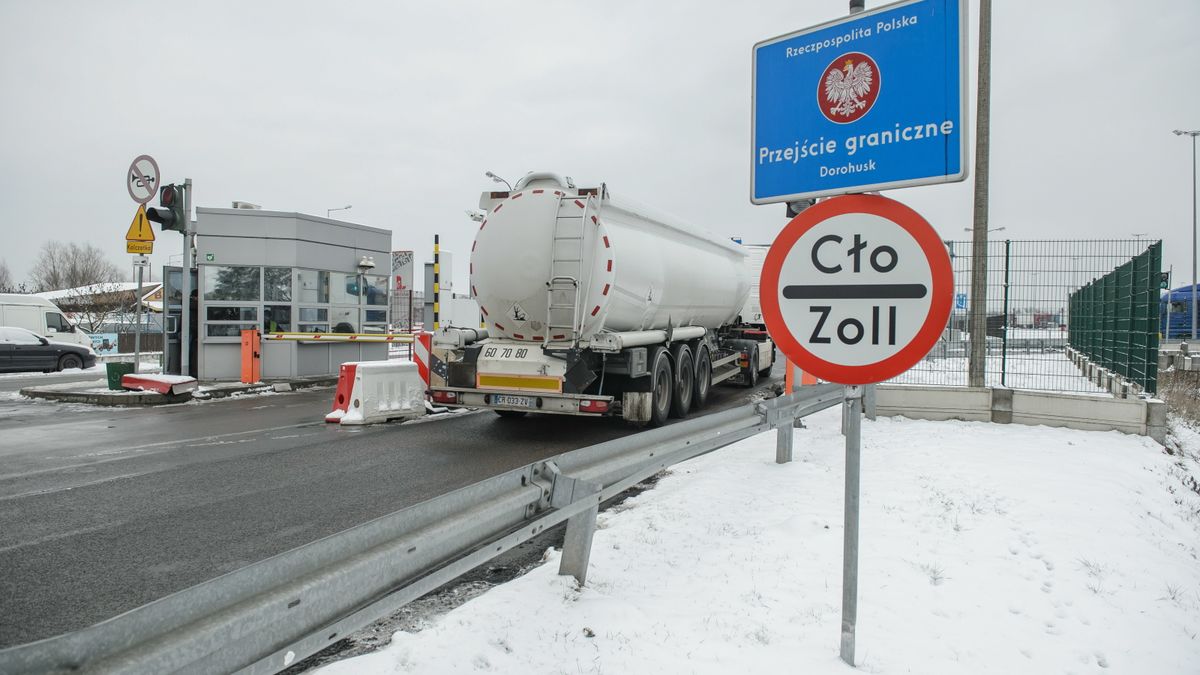 W 2017 r. więcej towarów wysyłalismy za granicę, niż importowaliśmy.