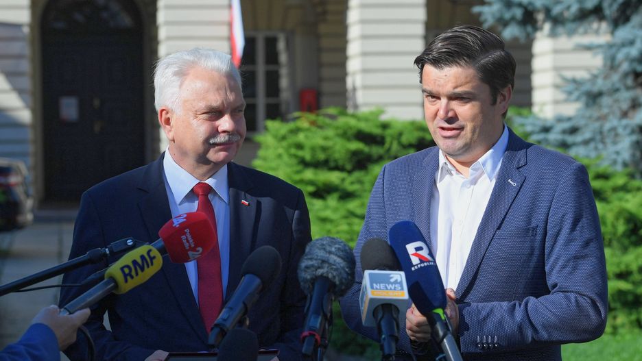 Koronawirus w Polsce. Czerwone i żółte strefy. Zmiany na liście
