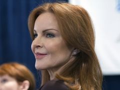 Marcia Cross z woskową twarzą