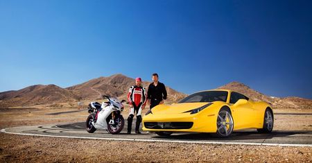 Włoski pojedynek | Ferrari 458 Italia vs. Ducati 1198 S [wideo]