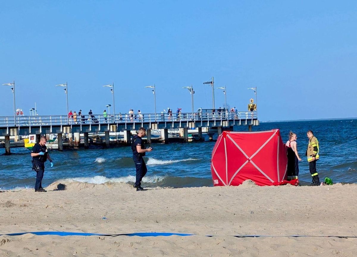 policja, morze, topienie się, apel Zwłoki na plaży. Tragedia nad Bałtykiem