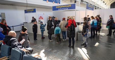 ZUS uruchamia infolinię dla uchodźców. Lawina pytań już pierwszego dnia