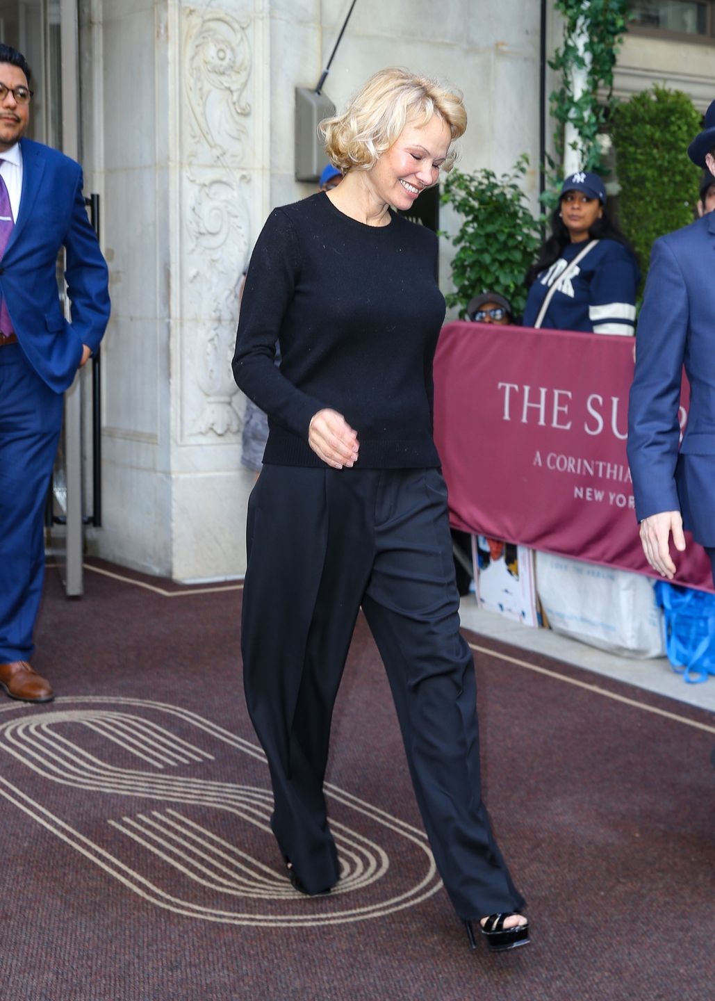 Pamela Anderson w krótkich włosach 