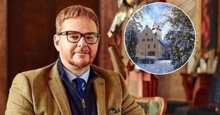 Książę Jan Lubomirski-Lanckoroński chwali się zamkiem. Wnętrza robią wrażenie