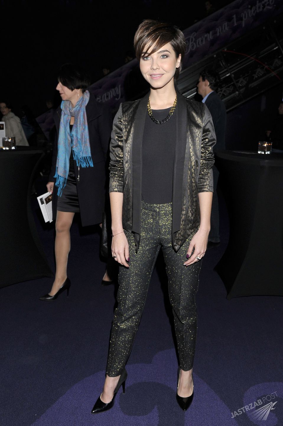 Paulina Drażba na premierze filmu "Demon" miała na sobie spodnie z H&M, body Reserved i żakiet New Look (fot. AKPA)