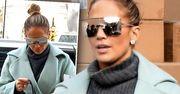 Hollywood ma własną Kingę Rusin! Jennifer Lopez w tej stylizacji wygląda tak jak największa gwiazda "Dzień Dobry TVN"!