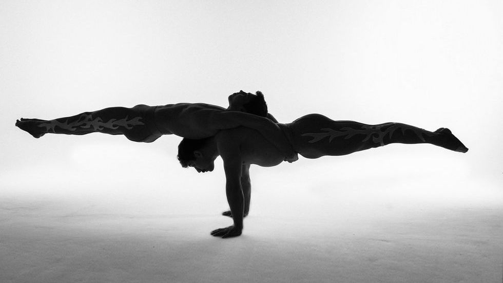 Nie pomogło państwo, pomogą internauci? Polscy akrobaci proszą o pomoc! 1