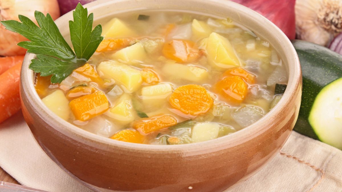 Zupa na bazie rosołu