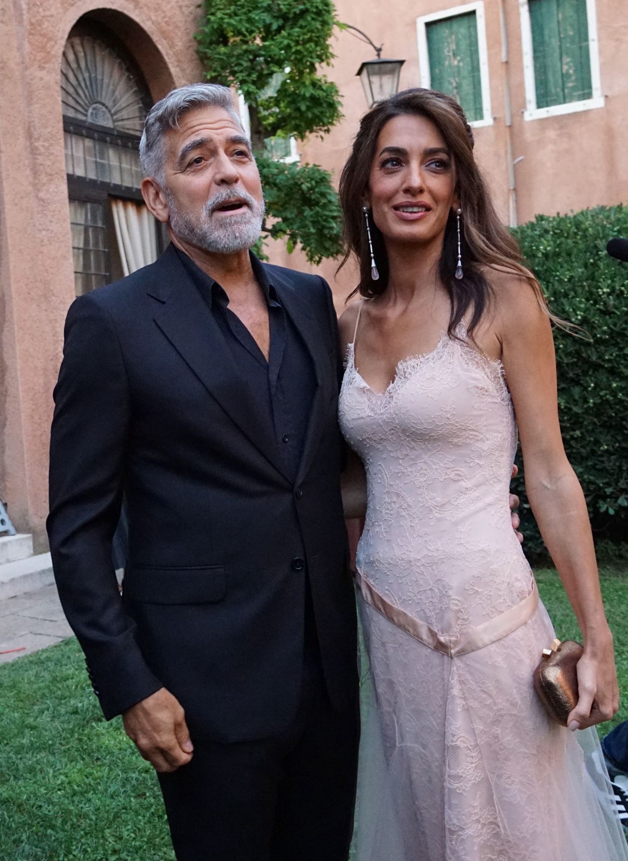 George i Amal Clooney na 80. edycji Międzynarodowego Festiwalu Filmowego w Wenecji