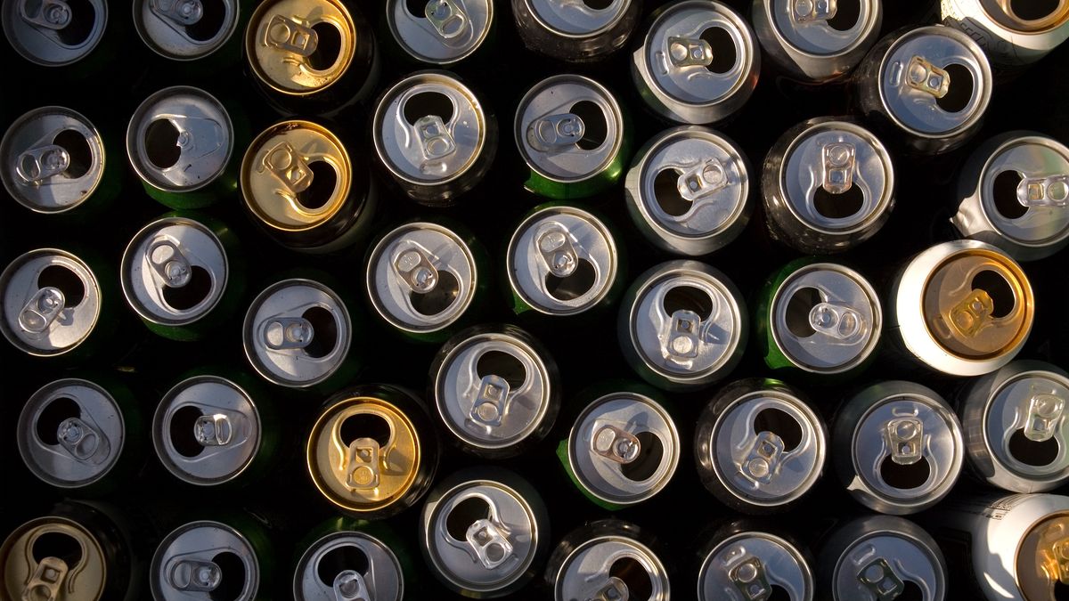 Aluminium cansAluminium cans waiting to be taken for recycling.Taken in late afternoon light.dickiedavis123"Wheat Beer, Aluminum, Beer, Can, Cola, Cold Drink, Concepts And Ideas, Consumerism", Draught, Drink Can, Environment, Environmental Conservation, Garbage, Ginger Ale, Lager, Modern Life, People, Recycling, Ring Pull, Stout, save the planet