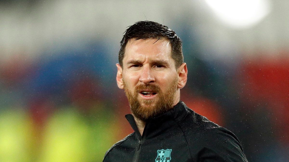 PAP/EPA / YOAN VALAT / Na zdjęciu: Lionel Messi