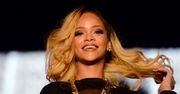 Rihanna zaszalała z fryzurą. Tym kolorem odjęła sobie co najmniej 10 lat!