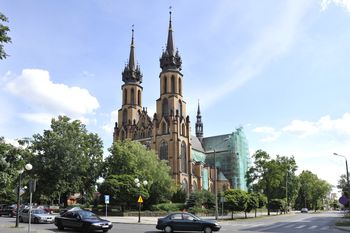Boże Ciało 2025 w Radomiu. Tłumy wiernych szły w procesji ulicami miasta od katedry do fary