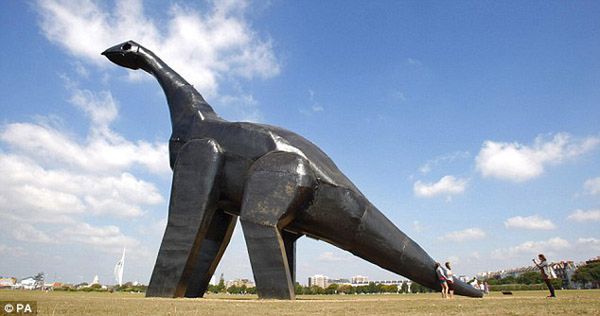 Dinozaur (prawie) jak żywy 2