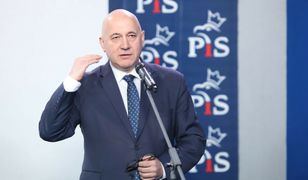 Wyciek z czatu PiS. "Oczywiście potwierdzam"