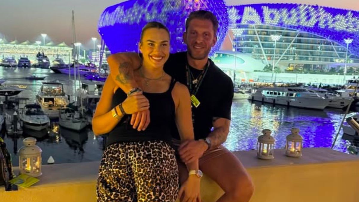 Instagram / arynasabalenka / Na zdjęciu: Aryna Sabalenka z Georgiosem Frangulisem