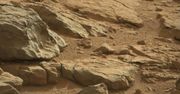Łazik Curiosity znalazł dziwną skałę na Marsie