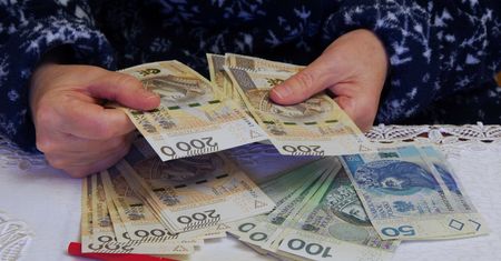 Darowizna w rodzinie. Skarbówka odmawia ulgi. Będzie ważna zmiana