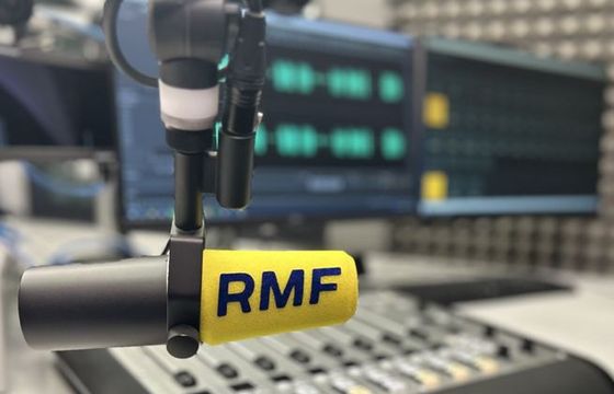 Kto liderem słuchalności w Warszawie? RMF FM wyprzedziło TOK FM