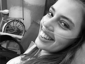 21-letnia motywatorka zmarła po podwójnym przeszczepie płuc. "Naucz się kochać to, co masz"