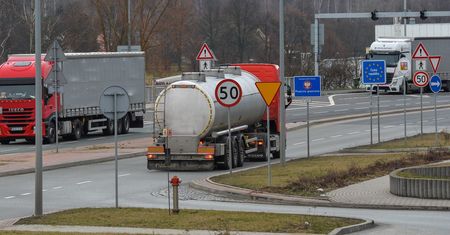 Ruszył nowy system elektronicznych opłat drogowych w Czechach. Za brak urządzenia grożą wysokie kary