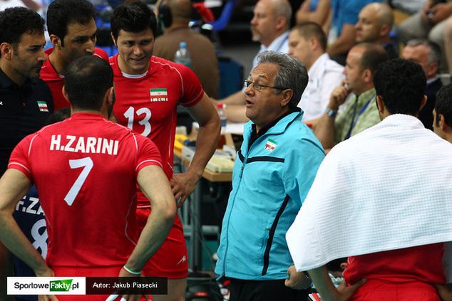 Julio Velasco nie miał powodów do radości po piątkowym meczu z reprezentacją Rosji.