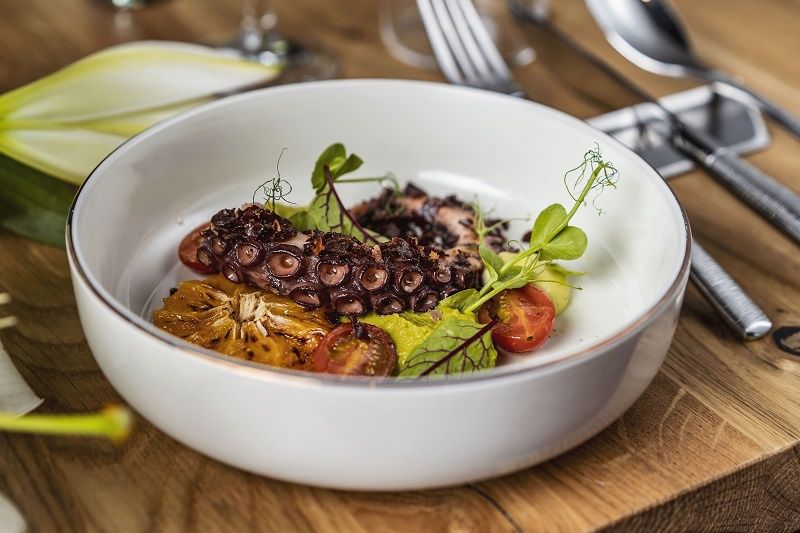 Propozycja dania w restauracji Za Kulisami