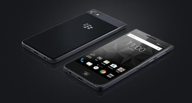BlackBerry Motion z ekranem 5,5 cala, układem Snapdragon 625 i 4 GB pamięci RAM za 460 dolarów